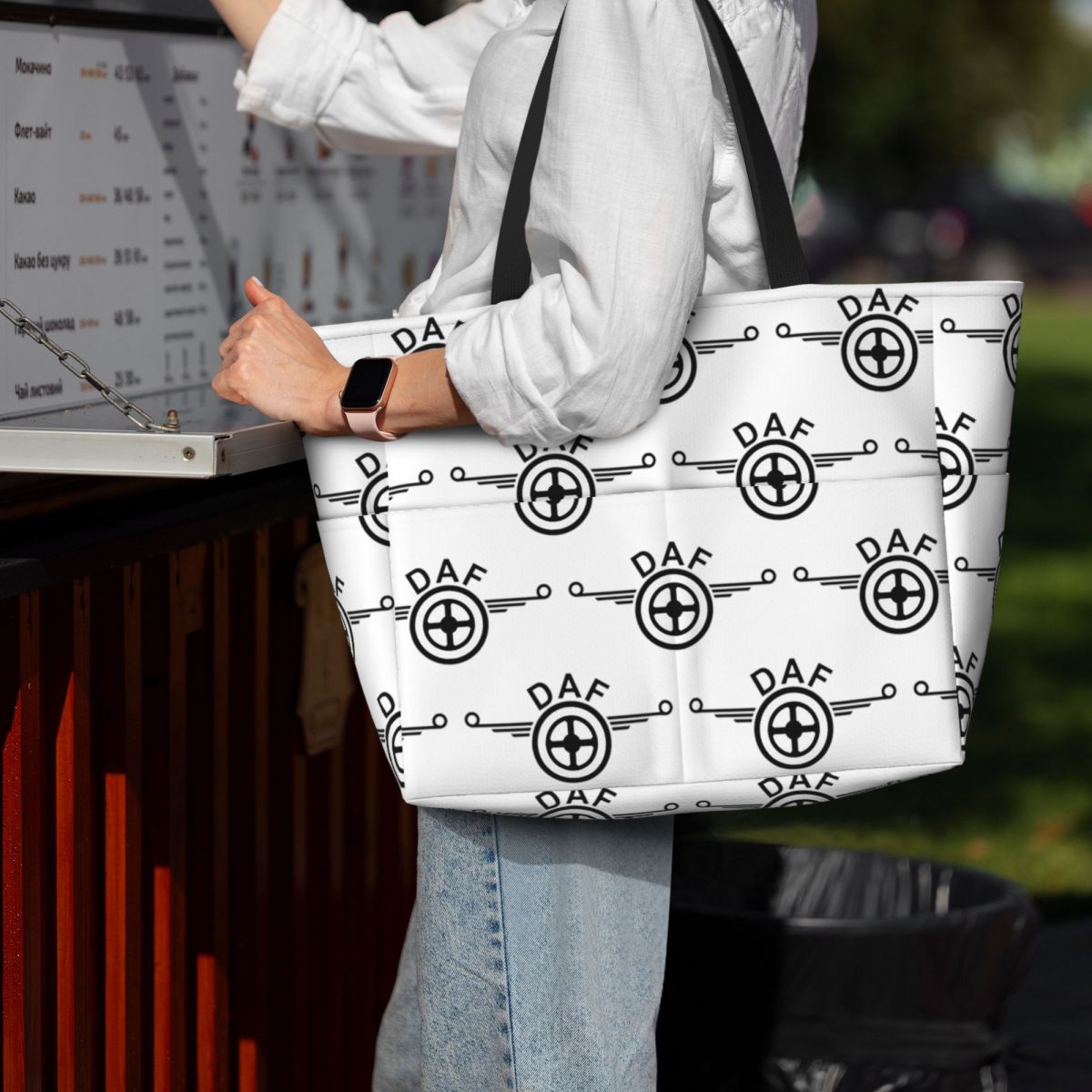 Women Bags Vector - Daf Truck Logo Vector Design Strandtas