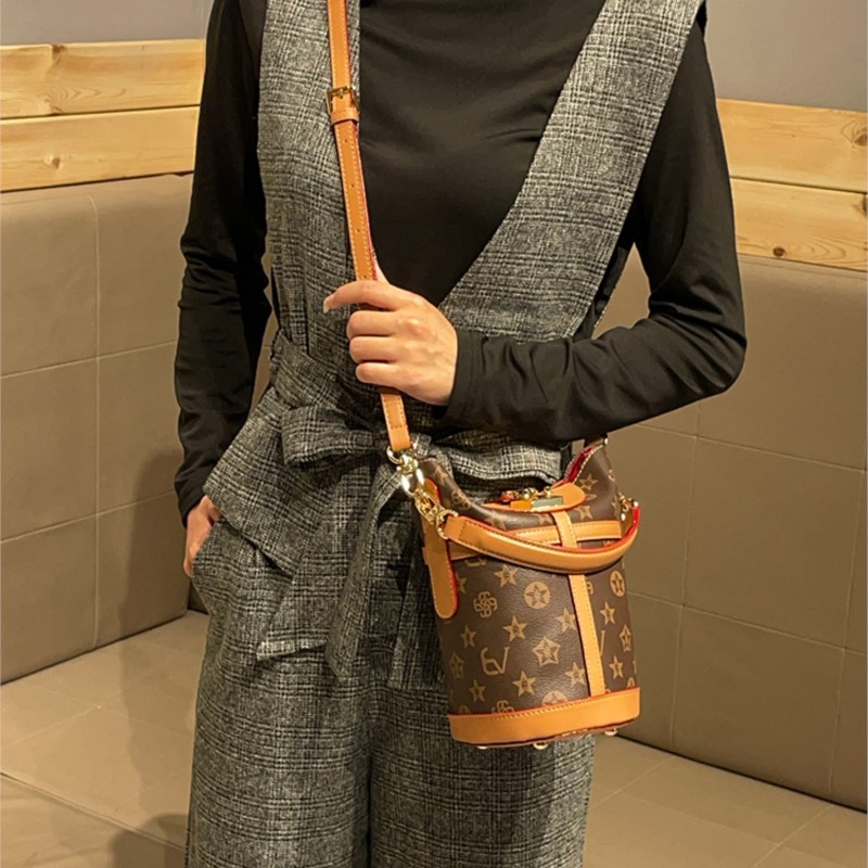 Licht luxe merk dames tas emme - Women Bags High End Brands recensie en prijs