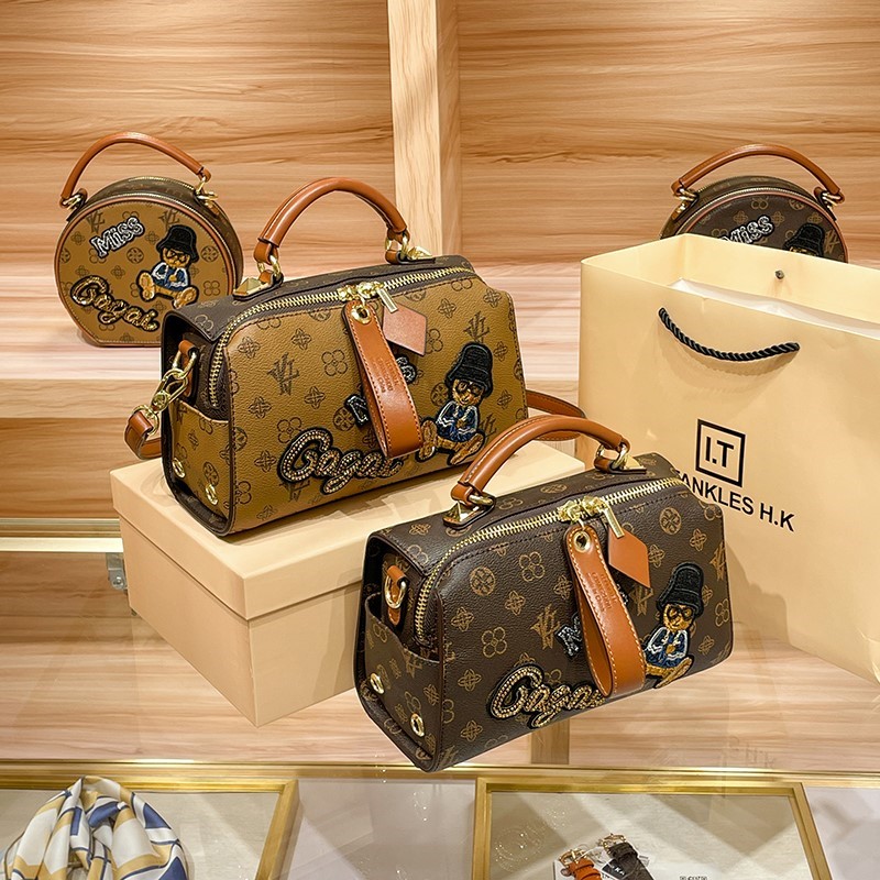 Lichte luxe merk dameshandtas  - Women Bags High End Brands recensie en prijs